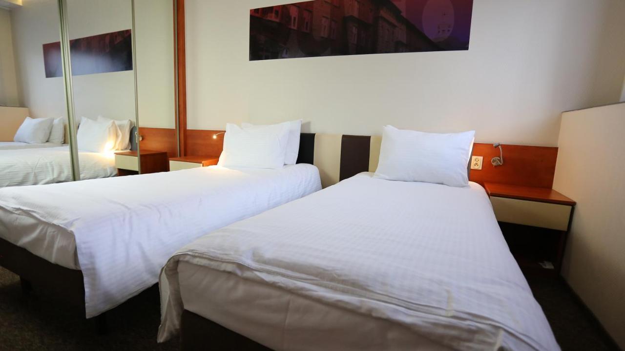 Eurohotel Katowice Nikiszowiec Buitenkant foto
