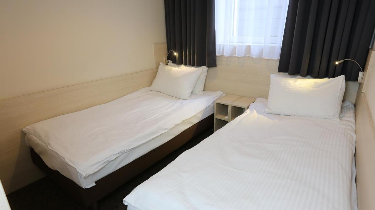Eurohotel Katowice Nikiszowiec Buitenkant foto